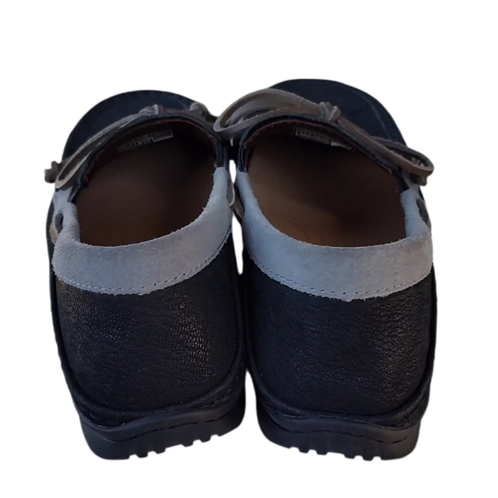 UGG Charcoal/Heather Gray Moccasins/Boat Shoes